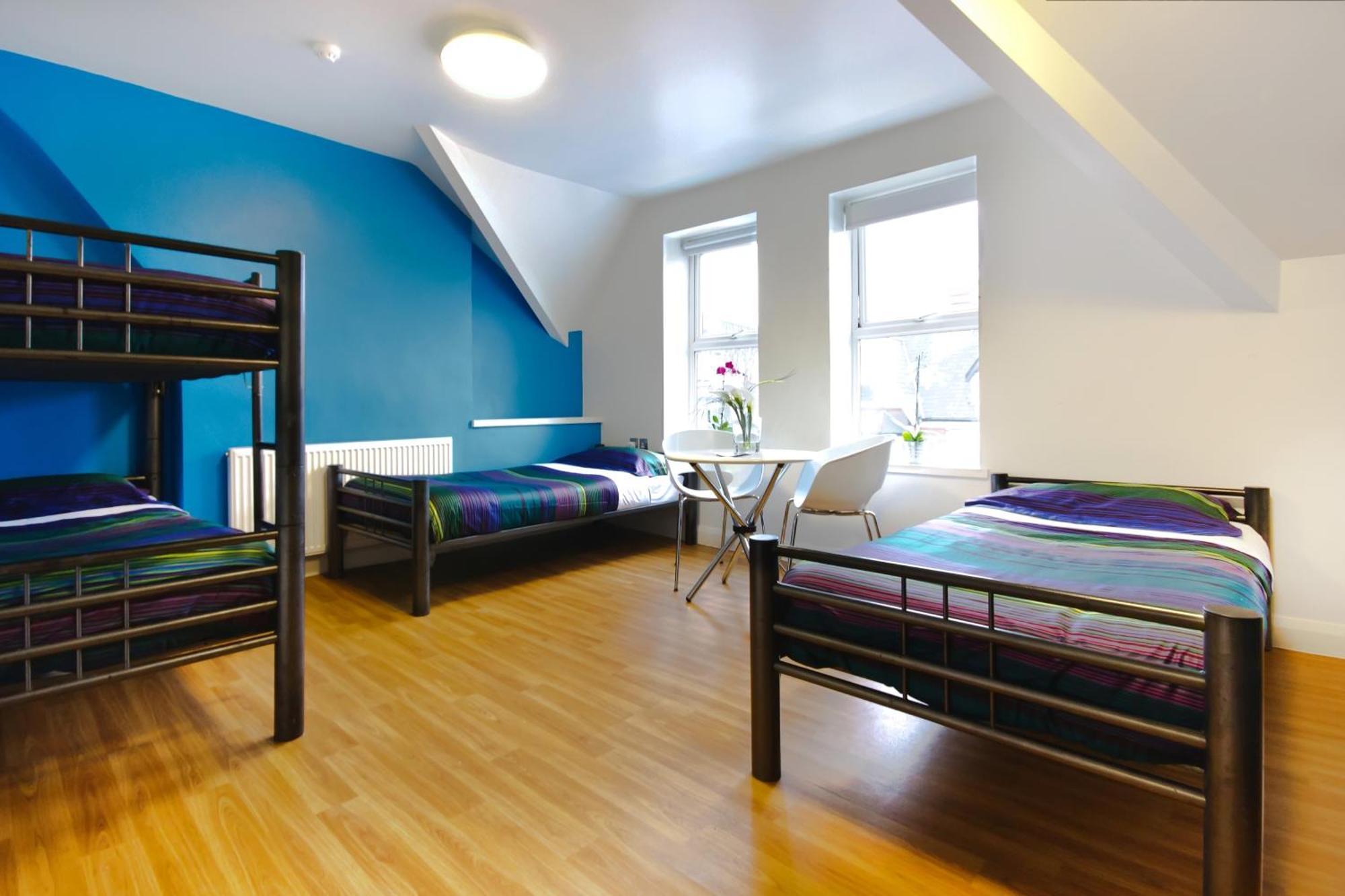 Nosda Studio Hostel Cardiff Bagian luar foto