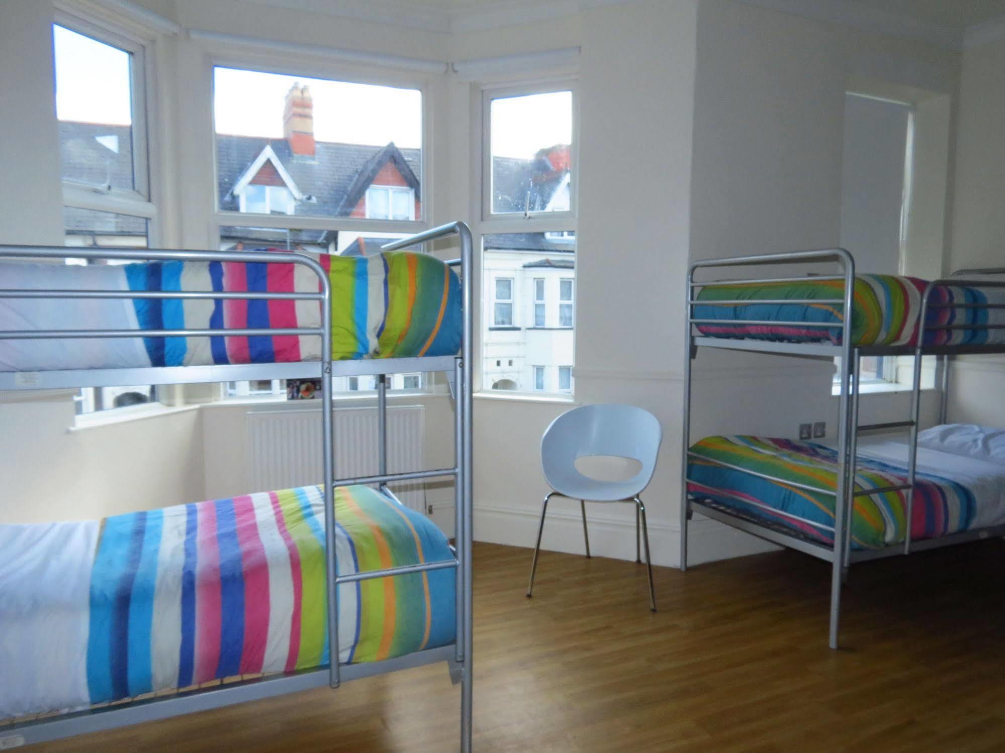Nosda Studio Hostel Cardiff Bagian luar foto