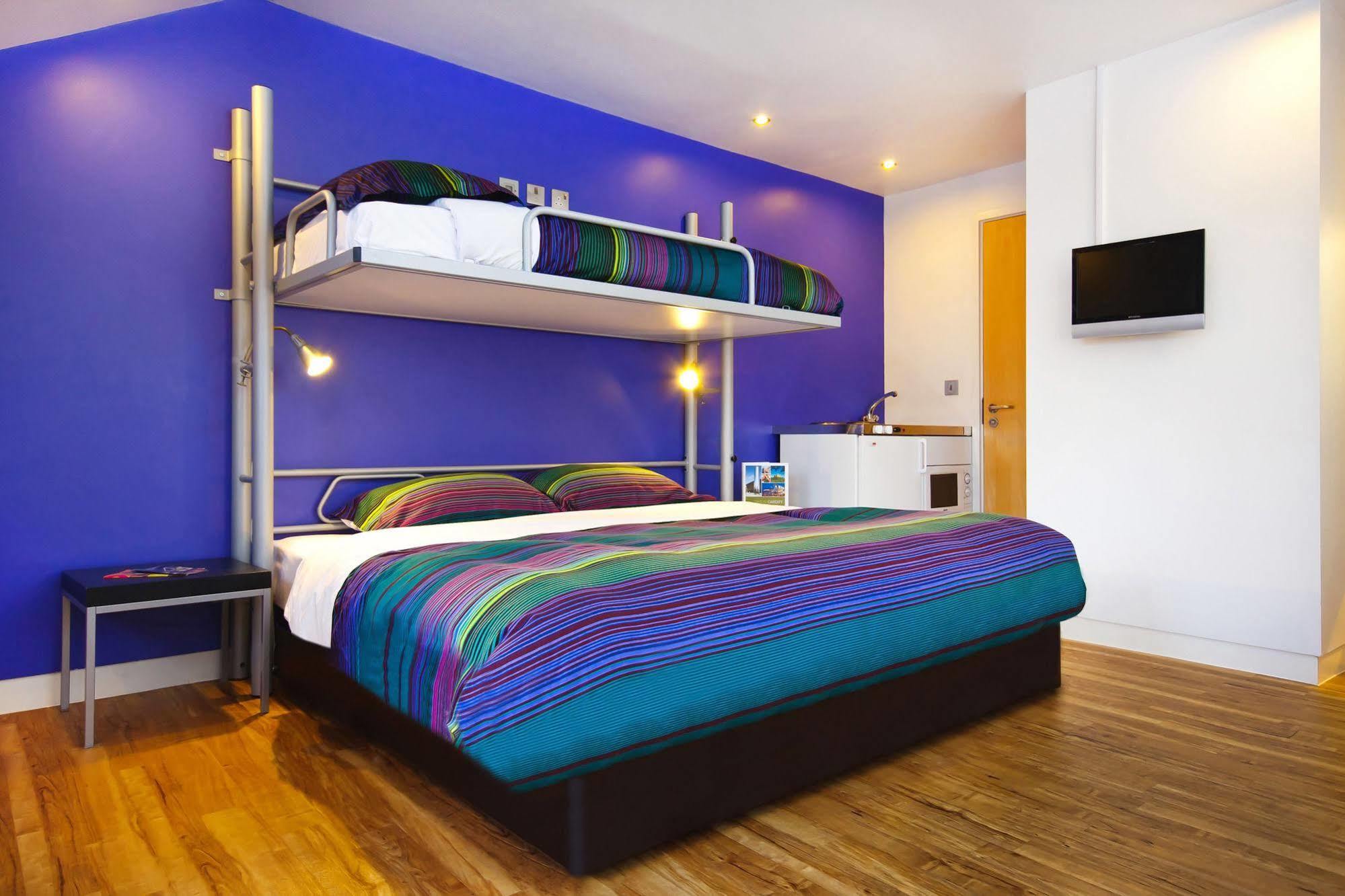 Nosda Studio Hostel Cardiff Bagian luar foto